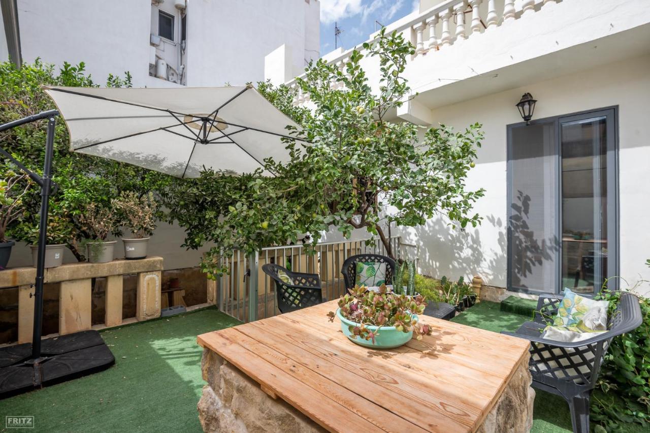 Gudja Close To Airport - Private Room With Private Bathroom Adults Only מראה חיצוני תמונה