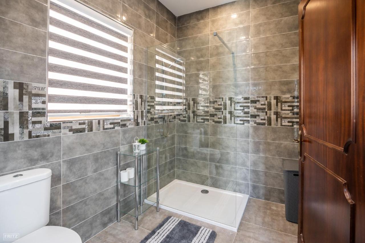Gudja Close To Airport - Private Room With Private Bathroom Adults Only מראה חיצוני תמונה
