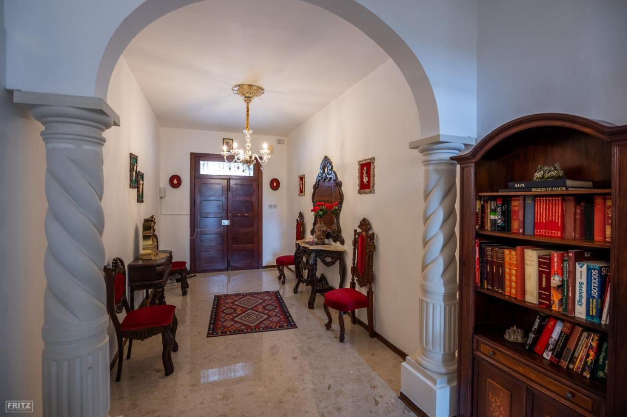 Gudja Close To Airport - Private Room With Private Bathroom Adults Only מראה חיצוני תמונה